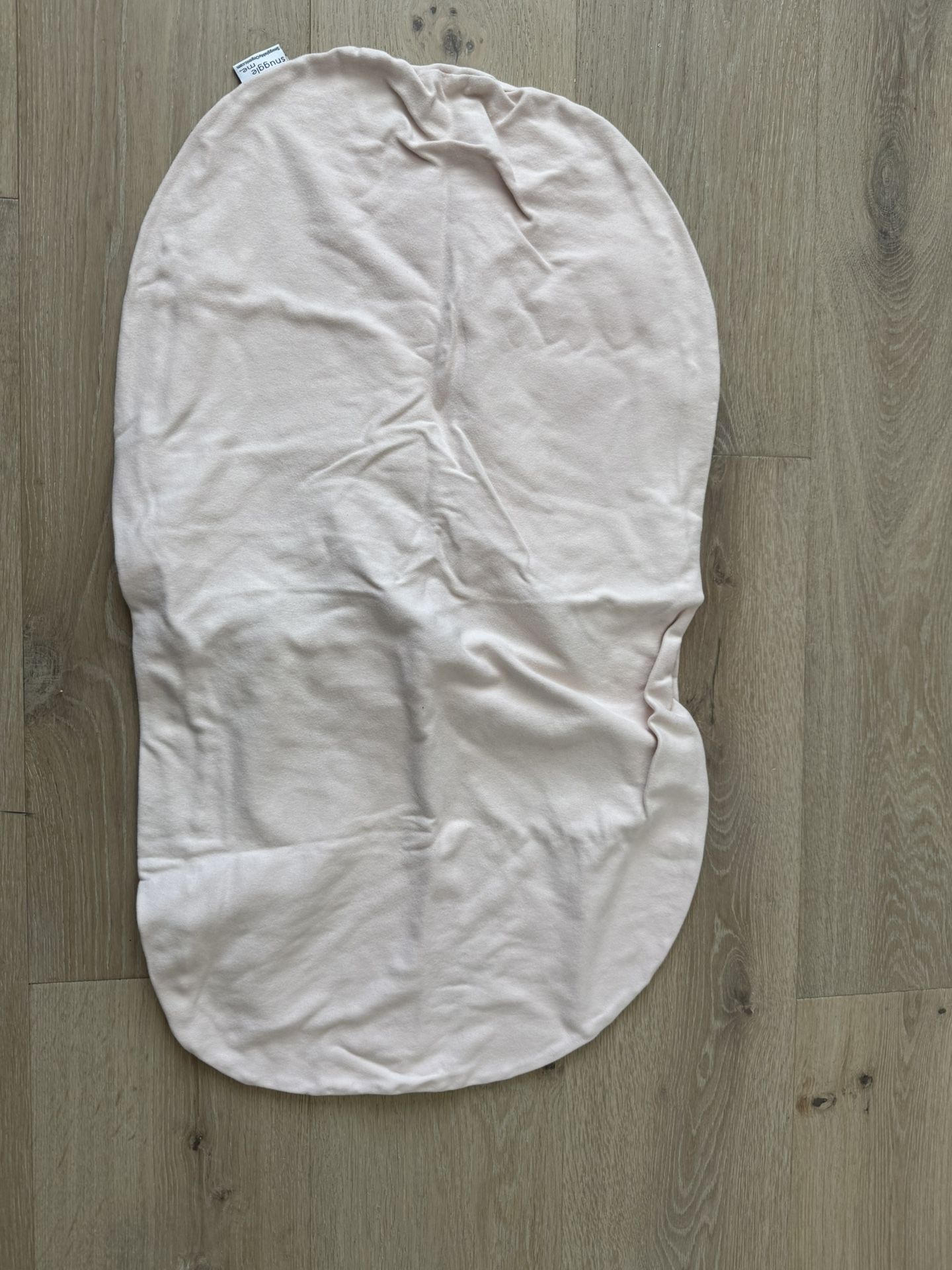 Snuggle Me Organic Pink Cover