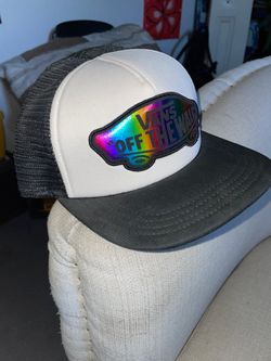 Vans off the wall ( trucker hat )
