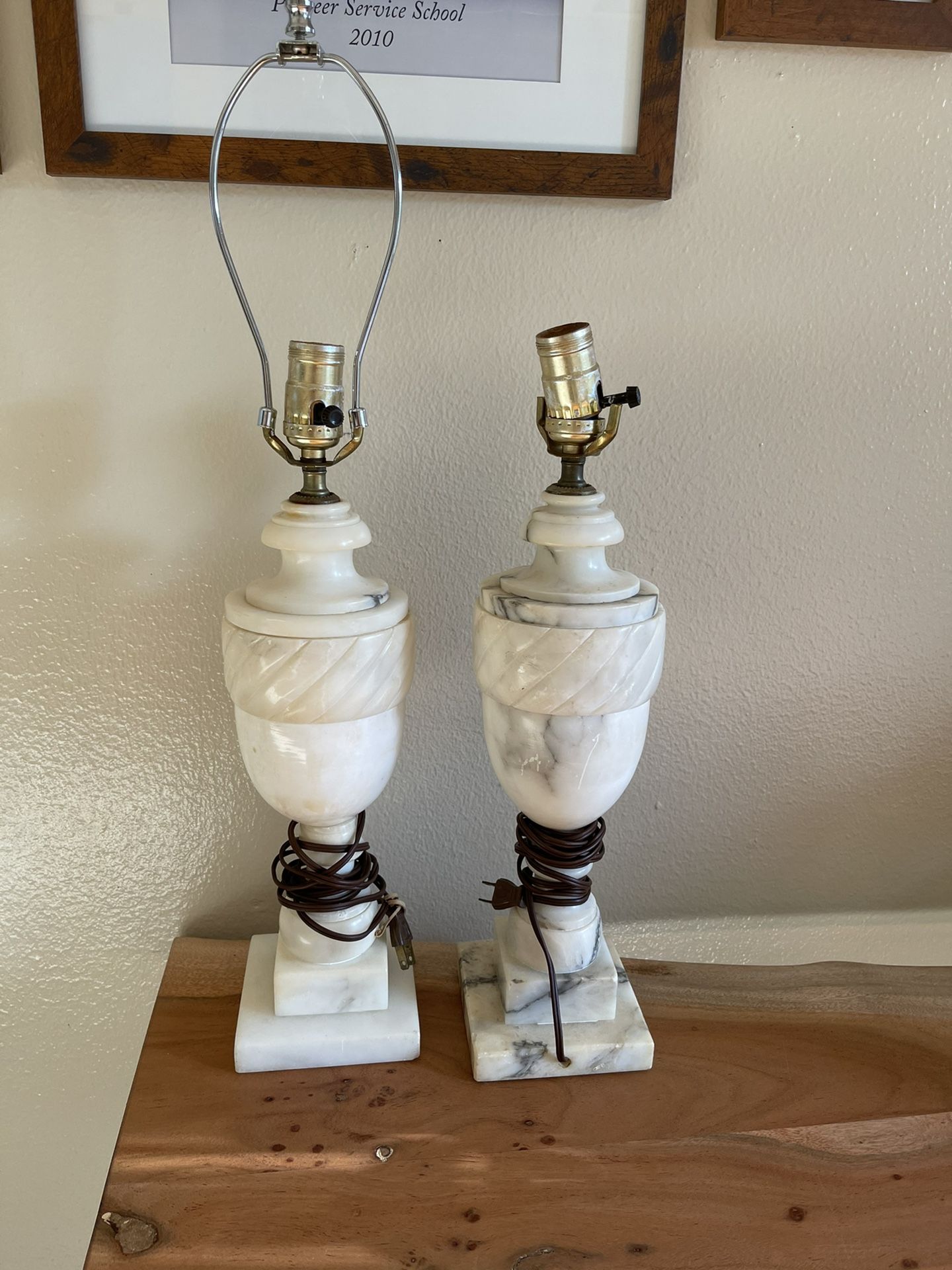 Pair Of Vintage Alabaster Table Lamps. Works! 