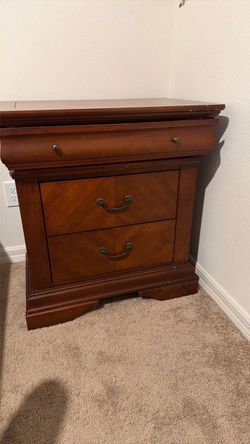 Cherry Wood Nightstand with Drawers