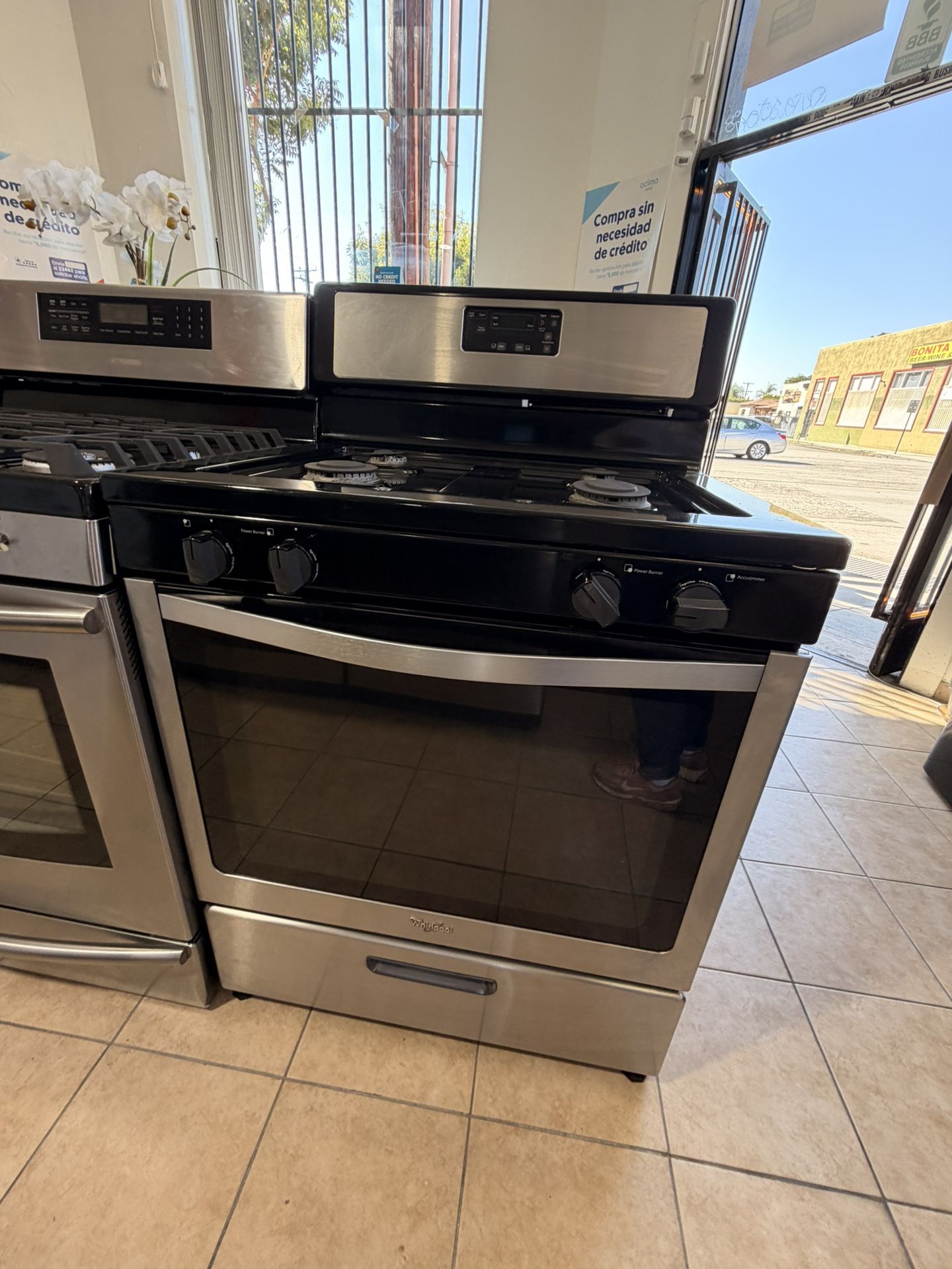 Whirlpool Stove