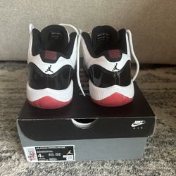 Air Jordan 11 Retro Low
