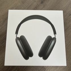 AirPods Max brand new