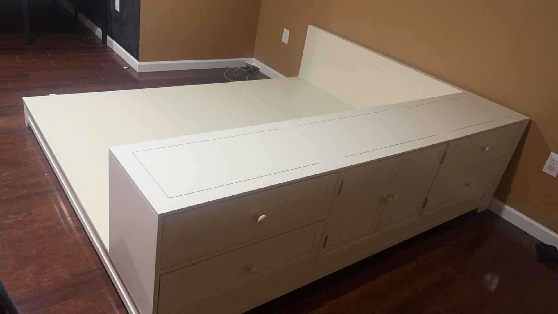 Pottery Barn Kids Platform Bed