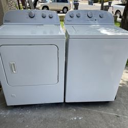 Whirlpool Washer And Gas Dryer 