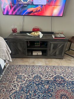 TV Stand 64 X 19  X 26
