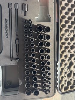 Yes it’s available . Snap- on sockets.  Brand new standard and metric sets
