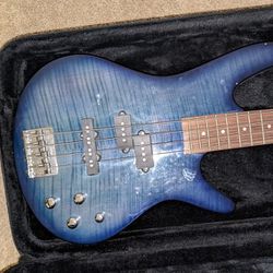 Ibanez bass + Case
