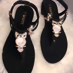 Women’s Sandals 