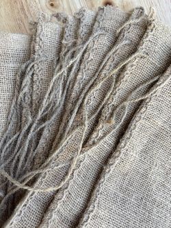 10 Burlap Sacks 