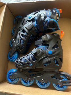 Roller Derby Rollerblades size 2-5 (adjustable)