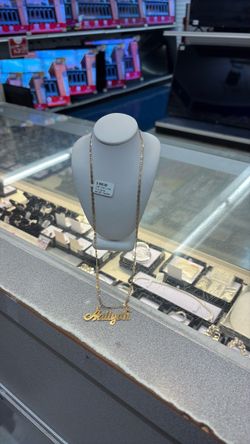 14K Gold "Aaliyah" Name Plate Necklace