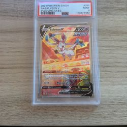 PSA 9 Sylveon V Alt Art 184/203 Evolving Skies 2021 Pokemon Card 