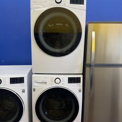 LG set Washer And Dryer Gas 