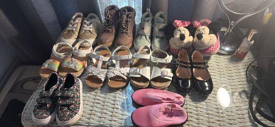 Kids Shoes 8/9