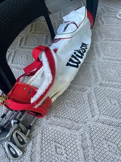 Wilson Golf Bag with Titleist Irons