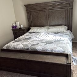 Less Than One Year Old King Sized Bed