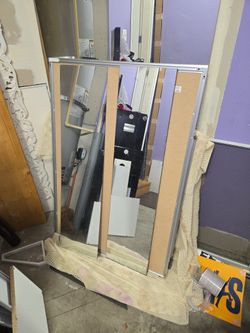 Single Piece Mirrors