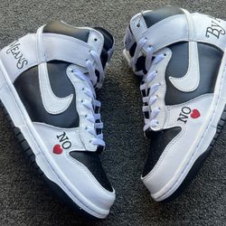 Supreme x Dunk High ‘Storm trooper’