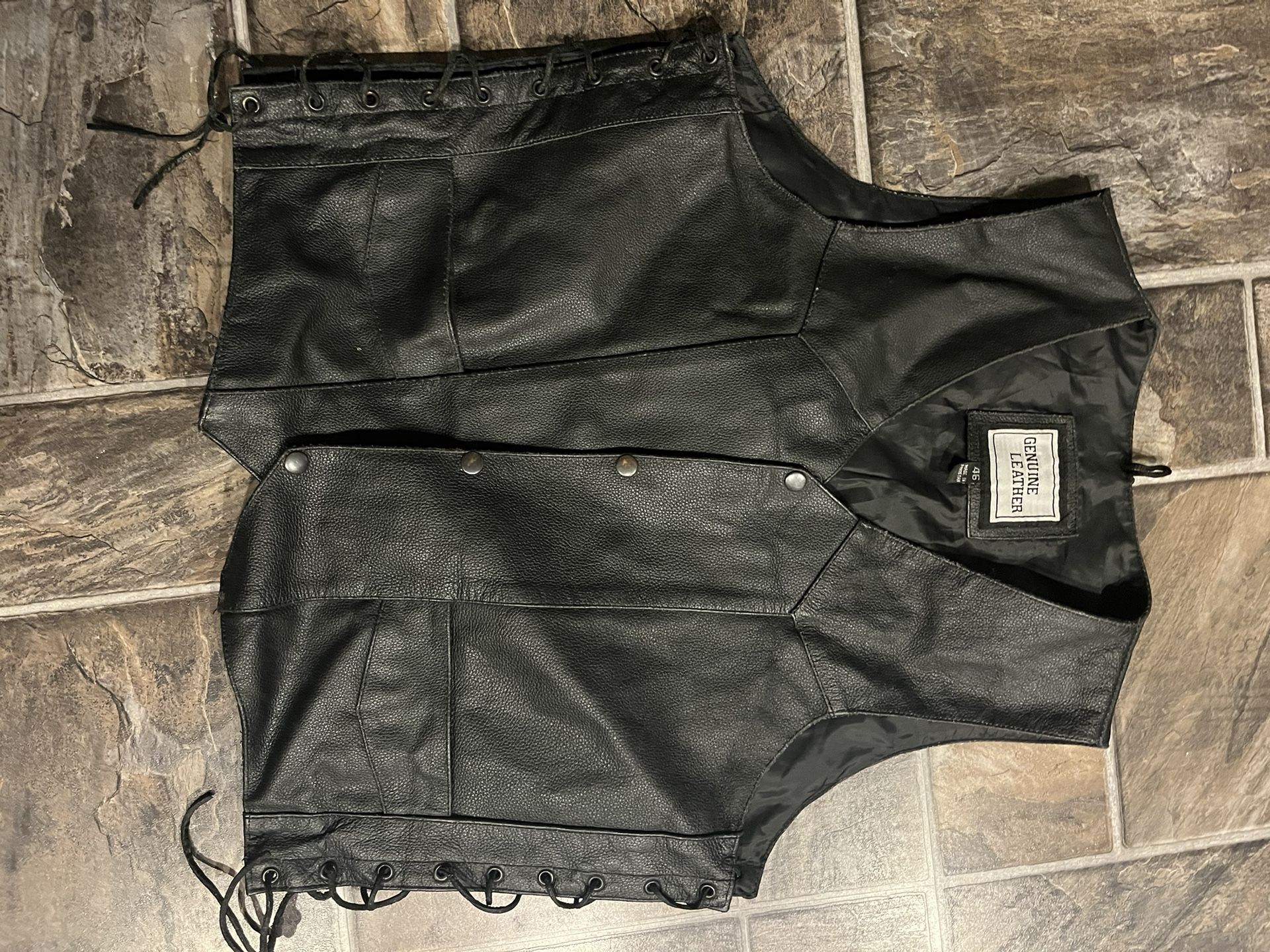 Men’s Black Leather Vest