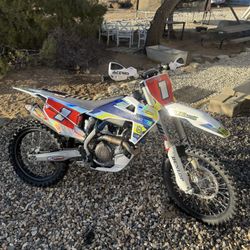 2022 Husky Fc450
