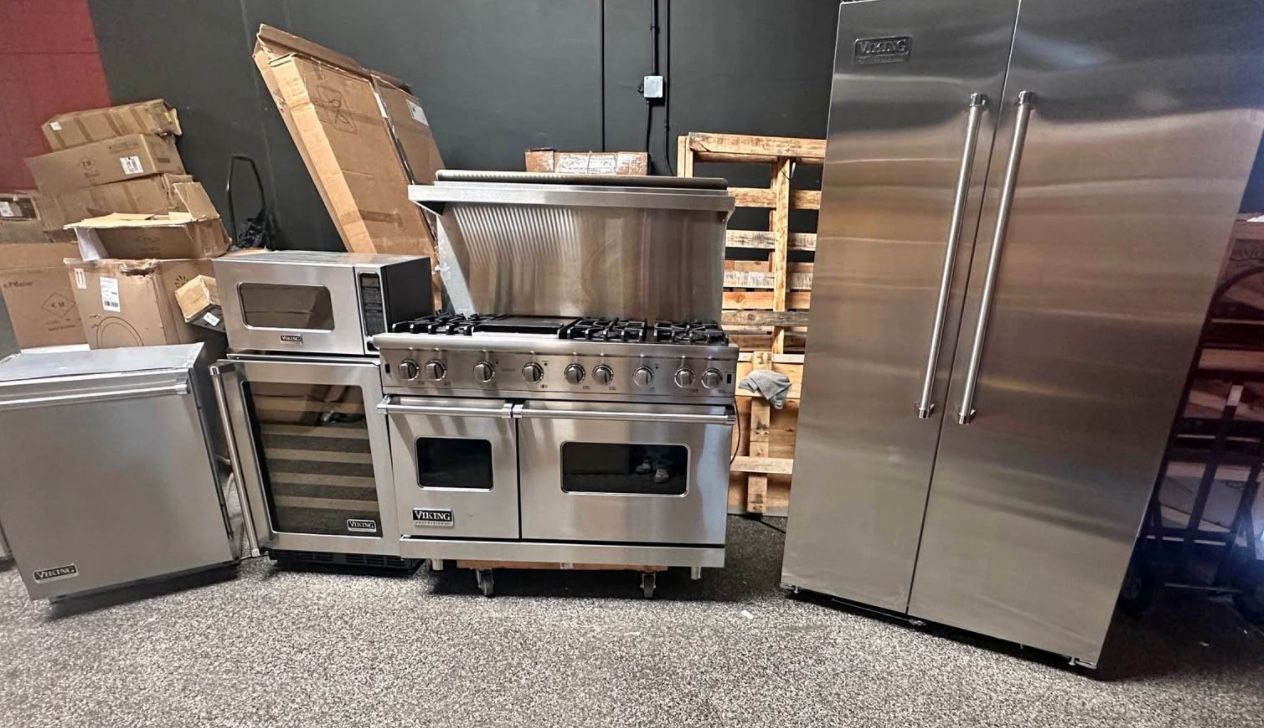 Viking Professional Kitchen Set