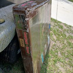 Never used Dog Kennel