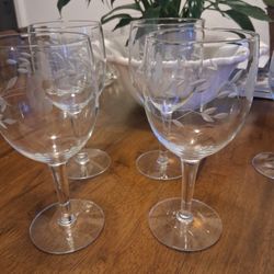 Wine Glasses 