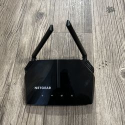 NETGEAR WiFi Router (R6120)