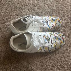 White margiela gat paint splatter