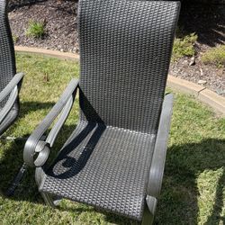6 Outdoor Patio Chairs