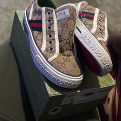 Gucci shoes Size 39