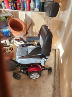 Vision Sport Electric Chair