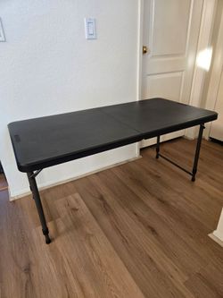 Folding Table portable new