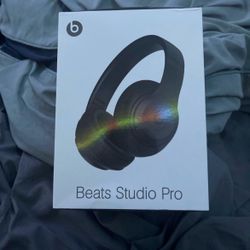 Beats Studio Pro