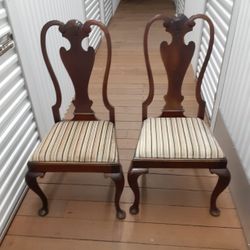 (2)  Matching  Antique  Walnut   Chairs