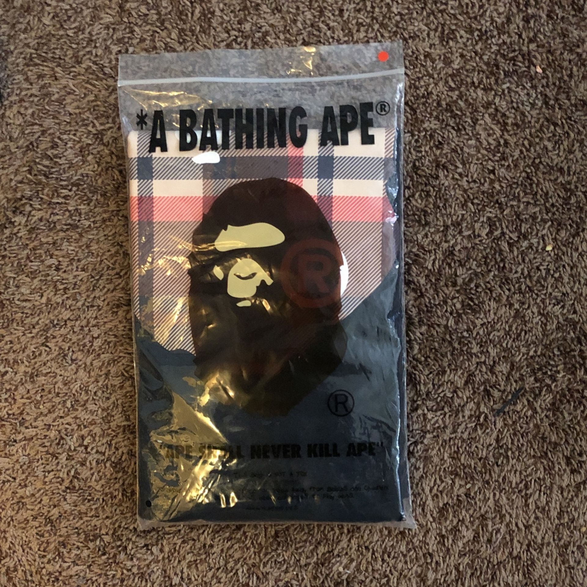 BAPE check big ape head black/red Tee No LOWBALLS