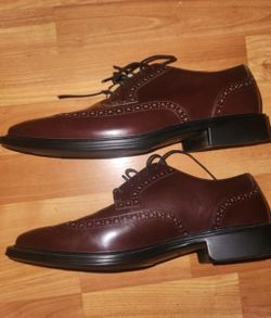 ROCKPORT DRESSPORTS SIZE 9M