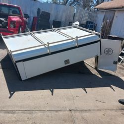 Aluminum Camper With Racks