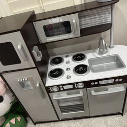 KidKraft Kitchen