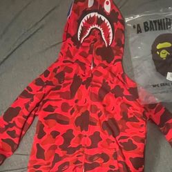 Bape Hoodie Red 