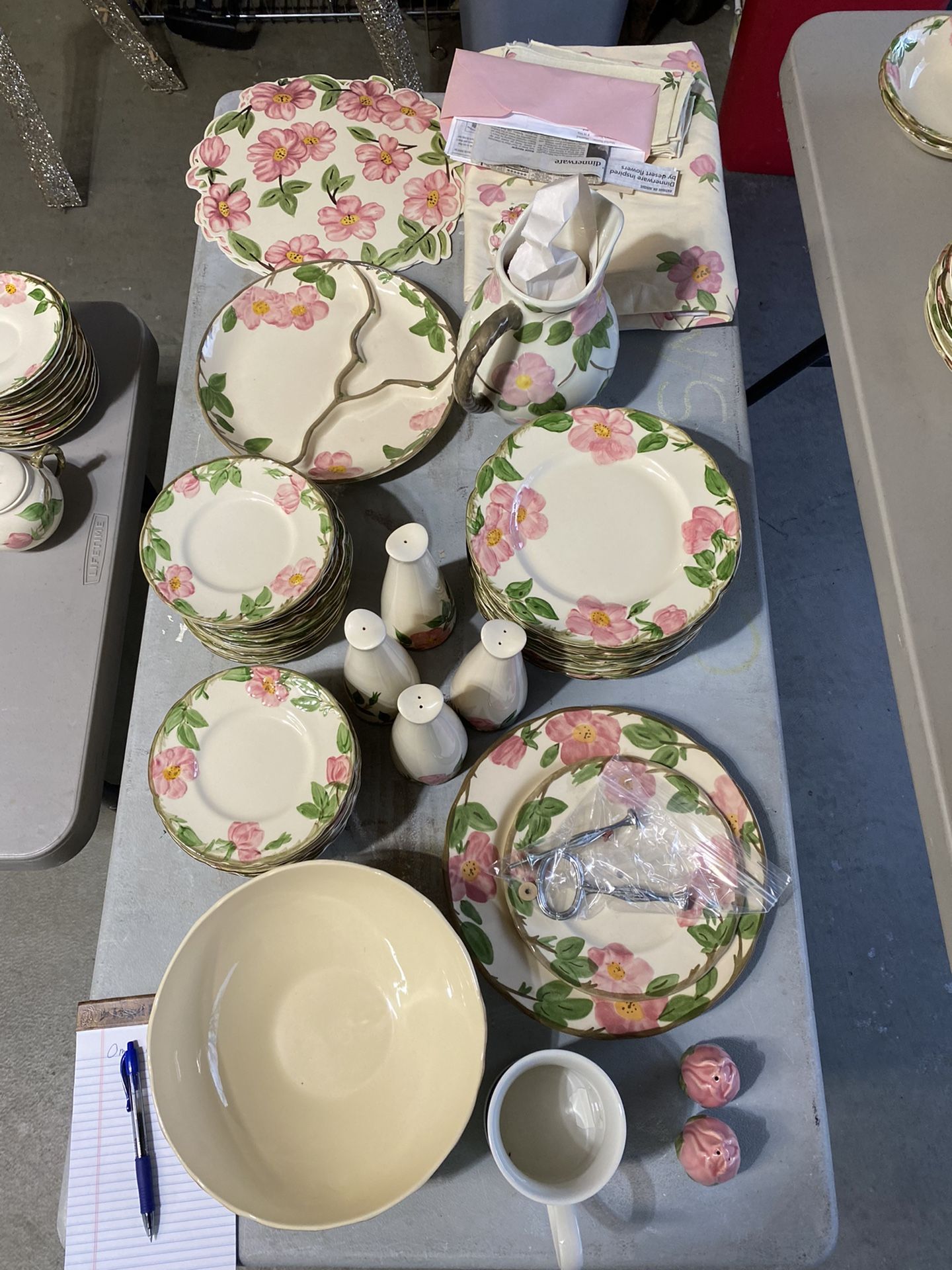 Willing To Piece Out Vintage Franciscan Desert Rose Dinnerware 235