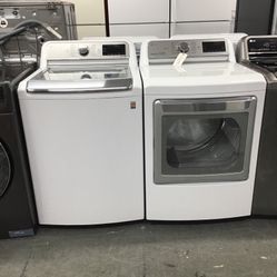 New Scratch And Dent LG Washer And Dryer Set. 1 year Warranty 