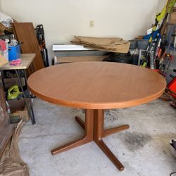 Table With Extensions 