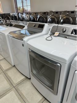 LG top load washer and gas dryer set