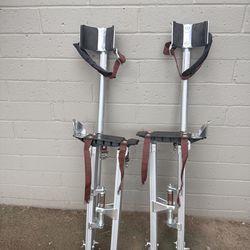 Drywall stilts