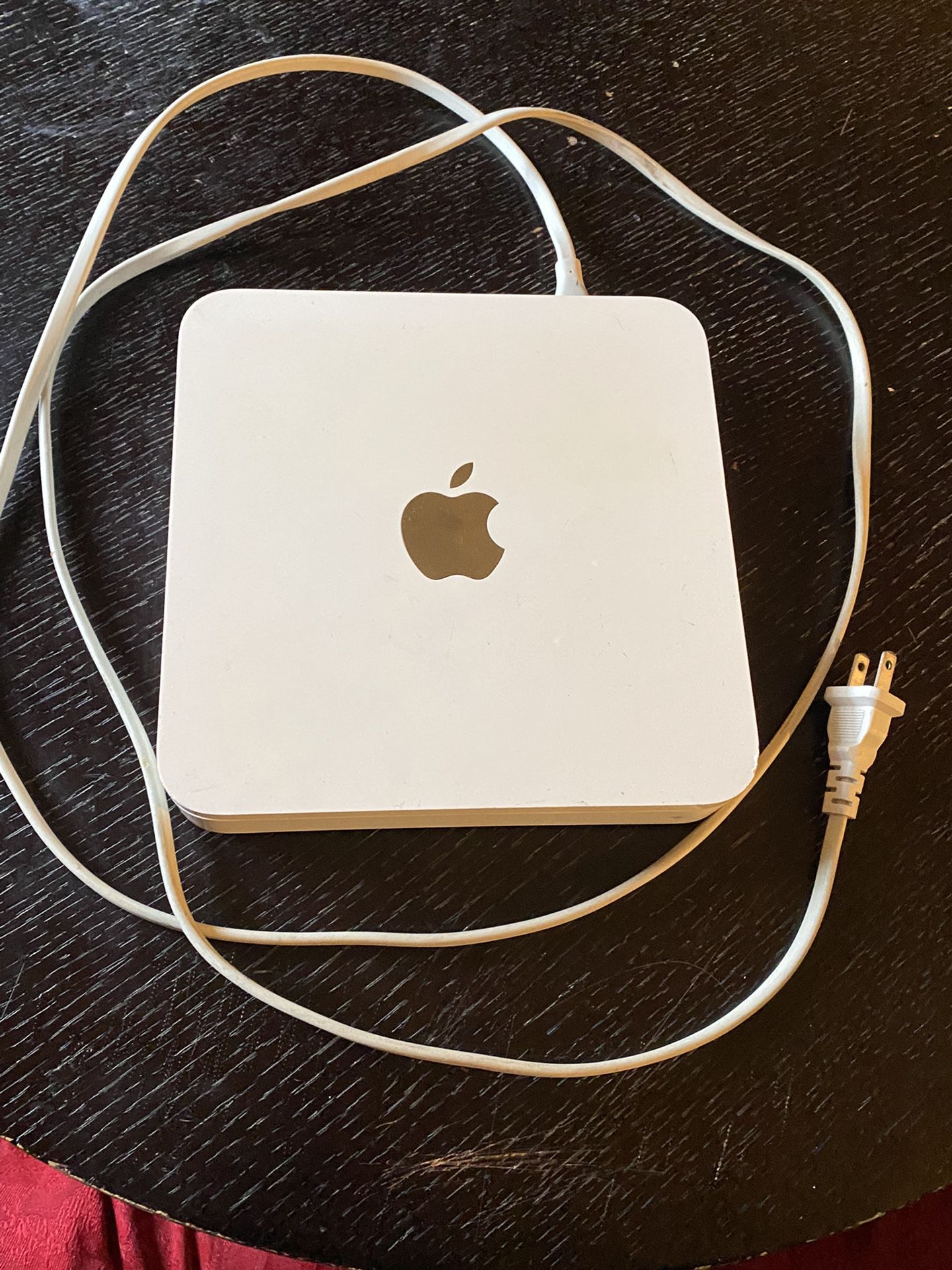 Apple Airport Time | A1355 | 1TB HDD for Sale in New York, NY -