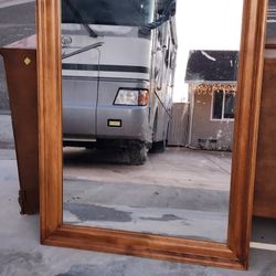 FREE Dresser/Mirror/Nightstand Set 