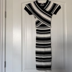Brand New Ribbed Knit Black & Cream Striped Wrap Midi Dress – Papaya (S)