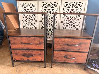 Set of 2 Nightstands